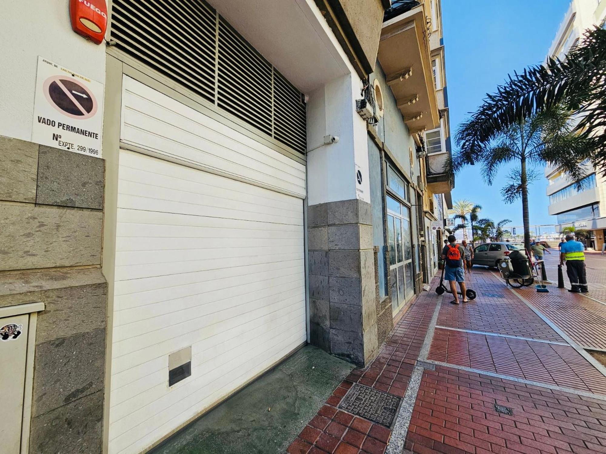 Apartment New Attic With Terrace And Air Conditioning At Canteras Parking Optional